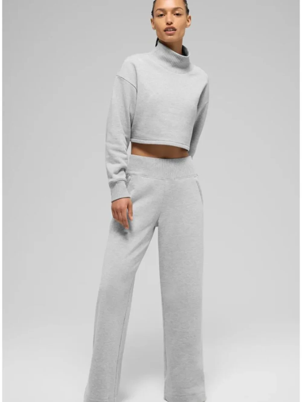 ALO Yoga Cropped Serenity Coverup Sweatshirt Heather Gray Women's Medium